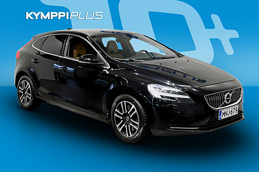 Volvo V40 D2 Business Inscription aut ** Webasto / LED-valot / Nahkaverhoilu / Peruutustutka ** - Tyylikäs Suomi-auto