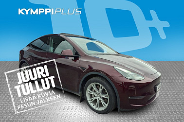 Tesla Model Y Long Range - ** Cherry Red / Tehdastakuu / 2x renkaat ja vanteet / Vetokoukku / Suomi-auto **