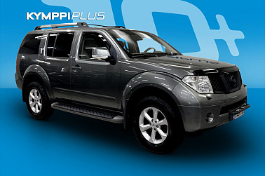 Nissan Pathfinder 2,5 dCi LE 5AT 5-ov. IT Pack + BOSE / 2-hengen paku / Nahat / Webasto / Kattoluukku / Kessy / Bose / Navi / Kamera - Tehokas diesel, neliveto, tilava ja mukava – luotettava valinta sekä arkeen että seikkailuun.