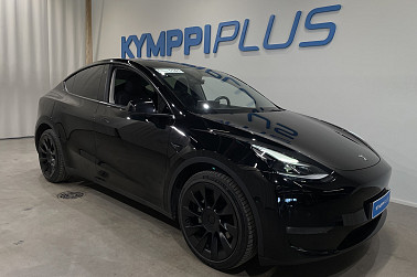 Tesla Model Y Long Range** Vetokoukku / Lasikatto / Adapt.cruise / 2xvanteet