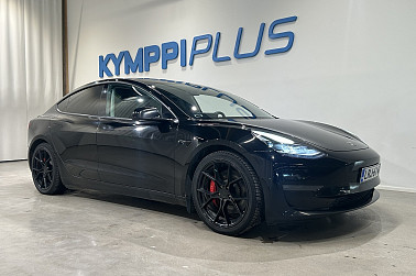 Tesla Model 3 Performance** 2xvanteet / ACC / Lämpöpumppu / Lasikatto / Matrix-led