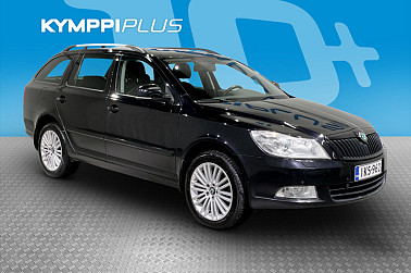 Skoda Octavia Combi 2,0 TDI 140 4x4 Elegance DSG Autom. - Koukku / Cruise / Lohko sisähaaralla / Xenon / Navi