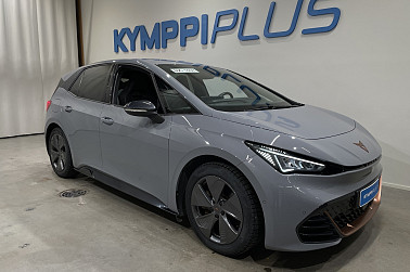 CUPRA Born 150 kW 58 kWh ** 2x renkaat ja vanteet / Adapt. Vakkari / Peruutuskamera / Lämpöpumppu - Born to drive. Born to impress. CUPRA Born – tyylikäs ja tehokas sähköauto, loistovarusteilla.