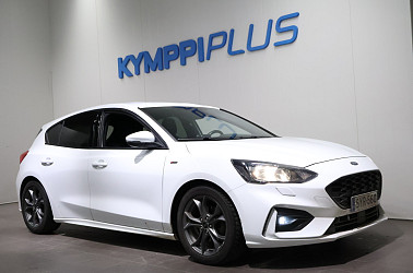 Ford Focus 1,5 EcoBoost 150hv M6 ST-Line 5-ovinen ** Suomiauto / Lohko ja sisäp. / Navi ** - Säännöllisesti huollettu ja upeasti varusteltu Suomi Focus! Jakopää ketjulla ja 09/2025 huollettu!
