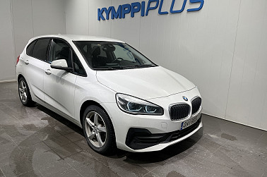 BMW 225 F45 Active Tourer 225xe A Charged Edition ** Suomiauto / Navi / HUD ** - Taloudellinen ja tilava lataushybrid neliveto! Täydellinen perheauto.