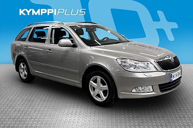 Skoda Octavia Combi 1,6 TDI Elegance DSG Autom. **Webasto / Vetokoukku / Xenon / Vakkari / Ilmastointi** - ** Juuri katsastettu huomautuksitta / Juuri huollettu ja jakopää vaihdettu **