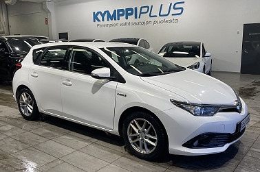 Toyota Auris 1,8 Hybrid Active **P.Kamera / Cruise / Kaistavahti / Avaimeton käynnistys ** - Taloudellinen ja luotettava Auris Hybrid hyvillä varusteilla!