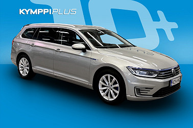 Volkswagen Passat Variant GTE Plug-In Hybrid 160 kW (218 hv)**Webasto / Koukku / P.Kamera / LED / ACC ** - Siistikuntoinen Passat GTE hyvillä varusteilla ja huolloilla, 2x renkaat!