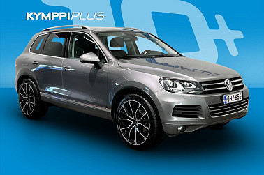 Volkswagen Touareg 3,0 V6 TDI 180 kW (245 hv) 4MOTION BlueMotion Technology Tiptronic-automaatti ** Webasto / Navi / P.tutkat / Koukku ** - Iso dieselmoottori, 3500kg vetomassaa, neliveto ja hyvät varusteet - Mitä muuta autolta tarvitsee?