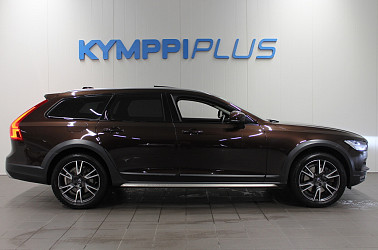 Volvo V90 Cross Country D4 AWD Pro aut ** Webasto / VOC / Lasikatto / BLIS ** - Tyylikäs, kattavasti varusteltu ja hyvin huollettu nelivetoinen laatufarkku!