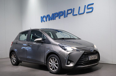 Toyota Yaris 1,5 Hybrid Active 5ov **Navi, Lohko- ja sis.pistoke, Kamera, Vakkari** - Toyota Yaris 1,5 Hybrid Active – Taloudellinen ja varmatoiminen hybridi, joka tarjoaa huoletonta ajamista ja edulliset käyttökulut.
