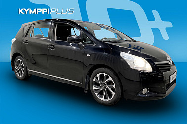 Toyota Verso 1,8 Valvematic Sol Edition Multidrive S 7p ** Lohkolämmitin sisähaaralla / Lasikatto / Vetokoukku / 7-paikkainen ** - 7-paikkainen kansanauto, uudella tuulilasilla ja juuri huollettuna!