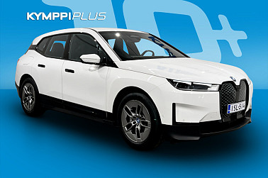 BMW iX xDrive40 **Driving Assistant / LED / Comfort Access / Vetokoukku** - BMW iX xDrive40 – Tehoa, tyyliä ja sähköistä mukavuutta! Varaa omasi ennen kuin tämä huippuauto menee!