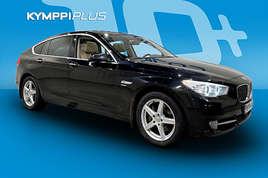 BMW 530 TwinPower Turbo A xDrive F07 Gran Turismo** Adapt.vak / Panorama / Prof.Navi / Prof.Hifi / HUD / Koukku / Muistinahat / P-kamera / Adapt.alusta - Tästä ei kyyti kyllä parane. Käsittämättömän hyvin varusteltu BMW seuraavalle.