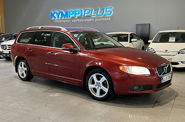 Volvo V70 D4 Summum Edition Business aut ** Webasto / VOC / ACC / Koukku ** - Laatua, turvallisuutta ja ajomukavuutta – Volvo V70