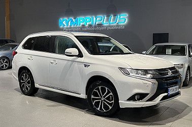 Mitsubishi Outlander PHEV Intense 4WD 5P ** Kamera / Navigointi / Keyless ** - Hyvin pidetty ja tyylikäs Outlander PHEV