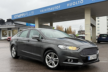 Ford Mondeo 2,0 TDCi 150hv PowerShift Titanium 5D * Suomi-auto / Webasto / Vetokoukku * - Ford Mondeo 2.0 TDCi 150hv – tyylikäs, hiljainen ja taloudellinen matka-auto, jossa mukavuus ja voima kohtaavat täydellisesti!