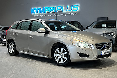 Volvo V60 D3 Momentum aut **Suomi-auto / Xenon / Webasto / Vakionopeudensäädin** - Kahdet renkaat / Isofix / Bluetooth
