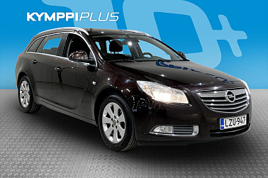 Opel Insignia Sports Tourer Edition 2,0 CDTI Ecotec DPF 118kW AT6 BL: ** Suomi-auto / Vakkari / BT / Vetokoukku / Tutka ** - Mukava ja helppo auto arkeen ja vapaa-aikaan!
