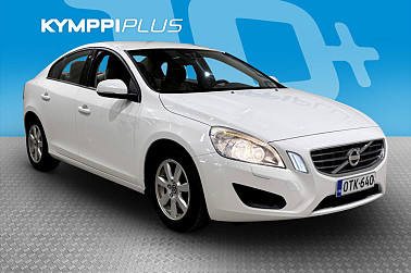 Volvo S60 1,6D DRIVe Kinetic aut ** Vakkari / Webasto / Moottorilämmitin / Vetokoukku / AUX / Aut.ilmastointi - RAHOITUSKORKO tähän autoon vain 1,99% - Taattua Volvo laatua ja pientä polttoaineen kulutusta!