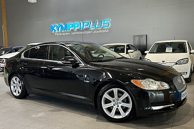 Jaguar XF 3,0 d Business ** Koukku / Sähköpenkit / Nahka - Tyylikäs ja hyvin varusteltu Jaguar tarjoaa ylellisen ajokokemuksen joka tilanteessa.