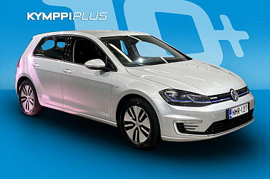 Volkswagen Golf e-Golf 100 kW (136 hv) automaatti ** LED / Navigointi / Mukavuusistuimet / P.kamera / Lämpöpumppu ** - Sähköinen ja tyylikäs e-Golf 2019, LED-valot, lämpöpumppu, CCS-lataus, SoH 91,6 %