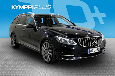 Mercedes-Benz E 350 Bluetec T 4Matic A Premium Business - **Huippuvarusteet: Ortopedi-penkit / kattoluukku / Distronic Plus / 360 kamera / Webasto kake / Koukku /