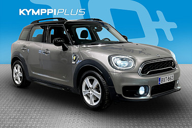 Mini Countryman Cooper SE ALL4 Essential ** Navi / Tutkat / LED ** - Käytönnöllisen kokoinen lataushybrid vaikka kaupunkiajoon! Menee ruutuun kuin ruutuun!