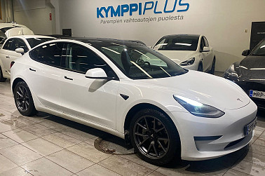 Tesla Model 3 RWD ** Kahdet renkaat vantein / Aviloo 93,5% / Suomi-auto / 2 omistajaa ** - Luotettava Suomi-Tesla: hyvä akkukunto, pitkä range, lämpöpumppu ja kattavat varusteet.