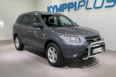 Hyundai Santa Fe 2,2 CRDi 4wd GLS 7-P Aut. ** MYYDÄÄN HUUTOKAUPAT.COM SIVUSTOLLA ** - Tilava ja luotettava 7-paikkainen neliveto automaatilla. Vahva diesel, nahkasisusta, vetokoukku ja kahdet renkaat – arkeen ja reissuun.