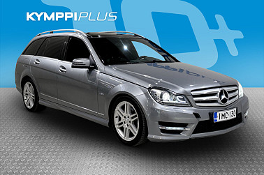 Mercedes-Benz C 300 CDI BE T 4Matic A AMG-Styling ** Lasikatto / Xenon / Moottorilämmitin / Puolinahat / Navigointi - RAHOITUSKORKO tähän autoon vain 1,99% - Ajomukavuus, talviturvallisuus ja näyttävä ulkonäkö yhdessä klassisessa Mercedes-paketissa!
