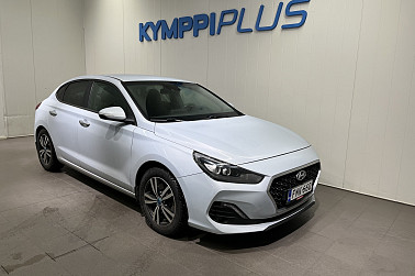 Hyundai i30 Fastback 1,4 T-GDI 140 hv 7DCT-aut Comfort WLTP ** Lohko ja sisäp. / Navi / Peruutuskamera ** - Tyylikäs ja hyvin pidetty Hyundai – kaikki mukavuudet ja huoleton ajonautinto!