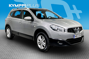 Nissan Qashqai+2 2,0L Acenta 4WD CVT Connect MY10 ** 7-P / Lohko+sisähaara / Panoraama / Peruutuskamera / Navi ** - Tilava ja hyvin varusteltu 7-paikkainen Qashqai+2 nelivedolla. Suomi-auto, huollettu, lasikatto, navi, vetokoukku – valmis ajoon