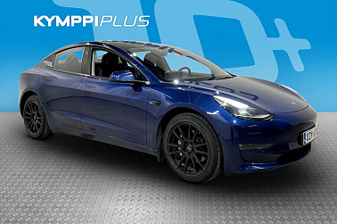 Tesla Model 3 Long Range ** Vetokoukku / Sininen / 2x renkaat ja vanteet - Juuri varastoon saapunut Deep Blue Metallic värillä, vetokoukulla ja kaksilla vanteilla varustettu Model 3 Tesla! Juuri katsastettu, uudet kesärenkaat