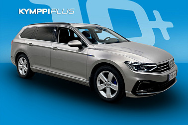 Volkswagen Passat Variant GTE Plug-In Hybrid 160 kW DSG-automaatti ** Webasto / IQ-Light / Keyless / Adapt. vak / Peruutuskamera / Sähk. takakontti ** - Upeasti varusteltu GTE Passat - juuri huollettu ja jakopää tehty!