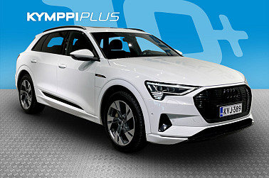 Audi e-tron 55 quattro ** Led-matrix / Panoraama / Koukku / S-line sisäpaketti / 360° kamera ** - Tyylikäs Audi e-tron 55 quattro: 96,5 % akku, ilmajouset, Matrix LED, ACC ja vetokoukku. Hiljainen, tehokas ja huippuvarusteltu sähkö-SUV.