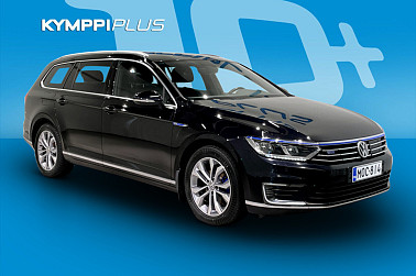 Volkswagen Passat Variant GTE Plug-In Hybrid 160 kW (218 hv) DSG-automaatti ** Muistipenkki hieronnalla / Webasto / ACC / Tutkat / LED ** - Tehokas, tyylikäs ja taloudellinen – Passat GTE nyt 2,89 % korolla ja Ostoturvalla!