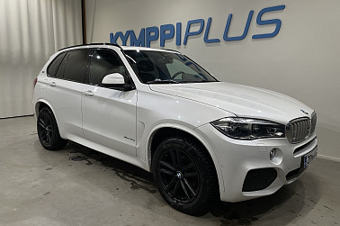 BMW X5 F15 xDrive40e M-Sport ** HUIPPUVARUSTEET / Bang & Olufsen / Night Vision / Vetokoukku / Comfort-istuimet muistilla ** - ** HUD / Soft-Close / M-Sport / Adapt. LED / Panorama / Kamera / Adapt. vak **