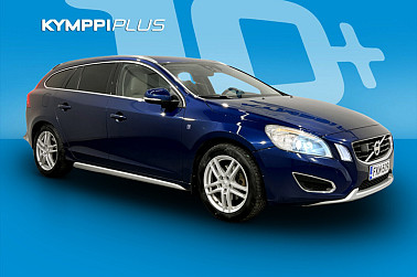 Volvo V60 D3 Ocean Race aut **Koukku / Webasto / ACC / High Performance Audio** - Hieno ja hyvin varusteltu Ocean Race -malli juuri huollettuna!