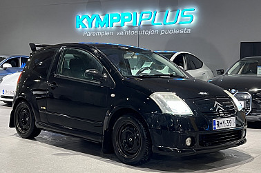 Citroen C2 1,4i VTR **Suomi-auto / Lohkolämmitin+sisäpistoke / Kahdet renkaat / Hihna vaihdettu** - Sporttinen ja kompaktin ketterä Citroën C2 VTR – näyttävä valinta arkeen, jossa ulkonäöllä ja käytännöllisyydellä on väliä.