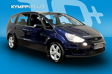 Ford S-Max 2,0 145hv Titanium M6 5D ** Lasikatto / Parkkitutkat / Vakkari / Vetokoukku ** - Hyvin varusteltu tilaihme juuri huollettuna!