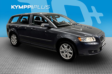 Volvo V50 1,6D (110 hv) Kinetic man * Webasto / Koukku / Puolinahat * - Ajoaikaa 4/2027 saakka! / 2x Volvon alkup. aluvanteet / Suomi-auto