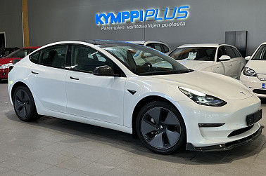 Tesla Model 3 Long Range ** ACC / Lasikatto / Lämpöpumppu / Matrix - Tämä upea sähköauto tarjoaa tyylikästä ajomukavuutta, edistykselliset teknologiat ja ympäristöystävällisen suorituskyvyn yhdellä latauksella.