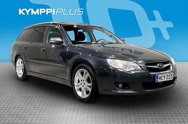 Subaru Legacy 2,5 stationwagon  ** Xenon / Webasto / Panoraama / Nahkaverhoilu / S.säätö muistilla kuskin istuimeen ** - Subaru Legacy 2.5 AWD – huippukunto, nahka, lasikatto, lisälämmitin, täydellinen talviauto!