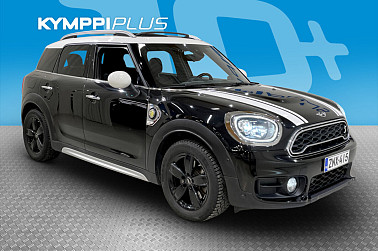 Mini Countryman Cooper ALL4 A ** ACC / Harman Kardon / Panorama / Kamera / Sport-penkit / Bi-LED / NAVI ** - Tyylikäs neliveto-MINI laajalla varustekattauksella!