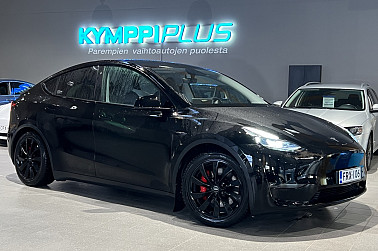 Tesla Model Y Performance Dual Motor AWD ** Premium sound / ACC / Matrix / Vetokoukku / 2 x vanteet - Tämä Model Y Performance hurmaa yhdistelmällä rajua suorituskykyä, modernia mukavuutta ja Teslan huippuluokan teknologiaa.