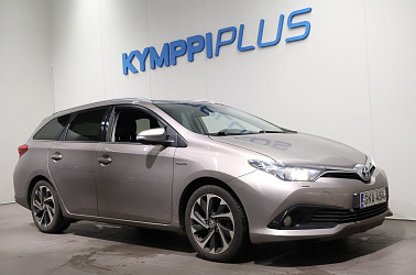 Toyota Auris Touring Sports 1,8 Hybrid Active ** Lohko ja sisäp. / Peruutuskamera / Vakkari ** - Taloudellinen hybridi, jossa tehoa, tyyliä ja kaikki mukavuudet yhdessä paketissa.