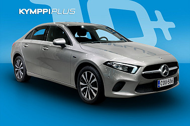 Mercedes-Benz A 250 e A sedan Business Style Edition EQ Power ** Navi / Puolinahat / Active Park Assist ** - Sähköä arkeen, tehoa viikonloppuun. A 250 e – hybridi, joka näyttää hyvältä, kulkee tyylillä ja jättää muut taakse hiljaa.