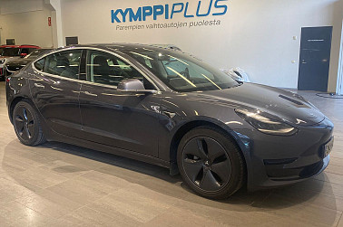 Tesla Model 3 Standard Range Plus ** Nahat / Panorama / ACC / Kamerat / Navi / LED ** - Tesla Model 3: pitkä toimintasäde, Autopilot, nahkasisustus, CCS-pikalataus.