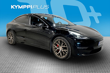 Tesla Model 3 Performance** 2xvanteet / ACC / Lämpöpumppu / Lasikatto / Matrix-led